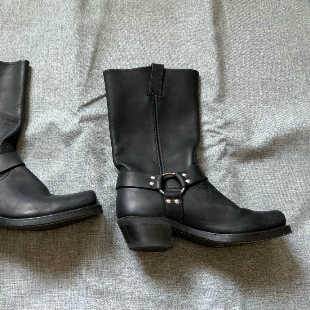 Black Frye 12r harness boot women’s size 9.5